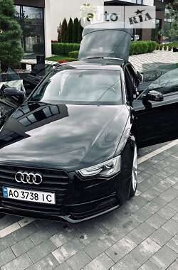 Купе Audi A5 2012 в Ужгороді