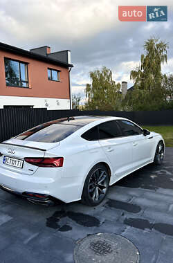 Ліфтбек Audi A5 2021 в 