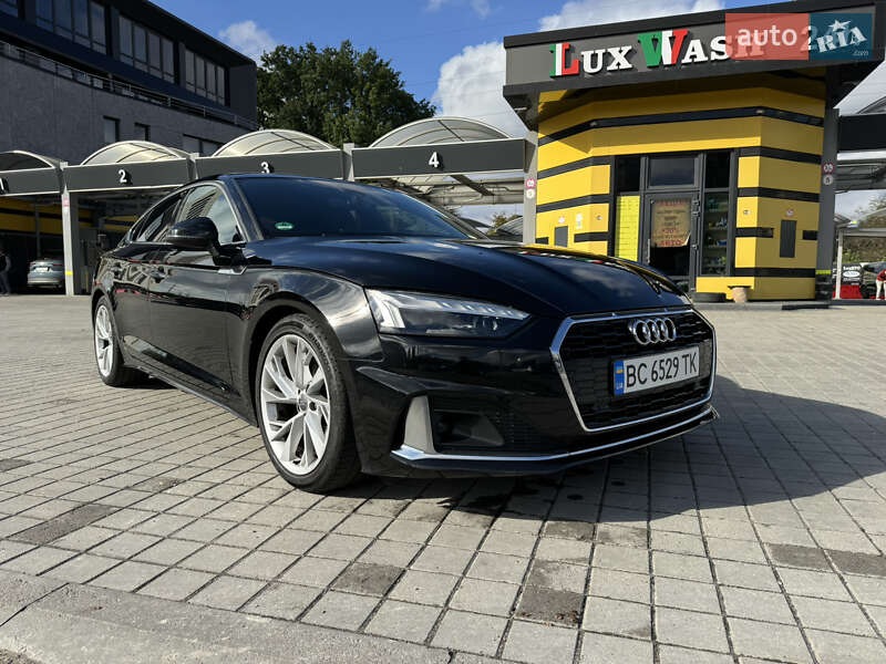 Лифтбек Audi A5 2020 в Львове