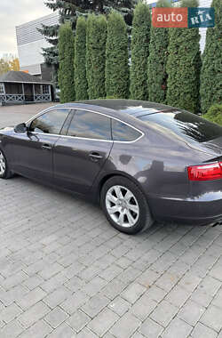 Купе Audi A5 2010 в 