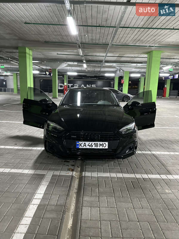 Лифтбек Audi A5 2022 в Киеве