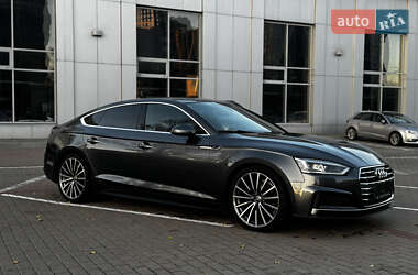 Лифтбек Audi A5 2020 в Киеве