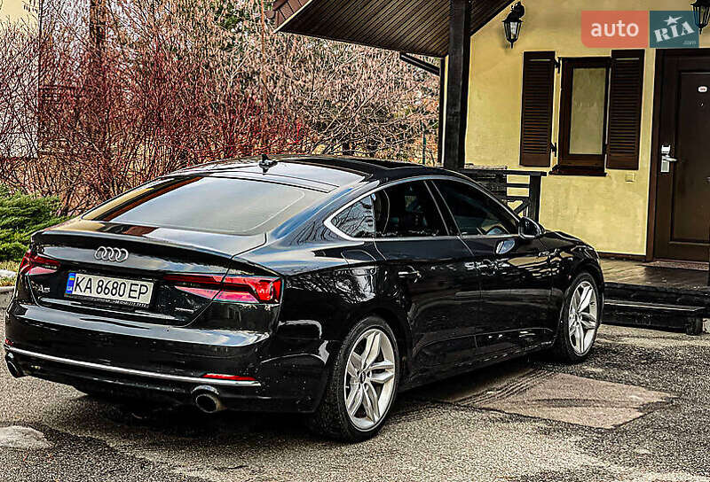 Купе Audi A5 2019 в Киеве