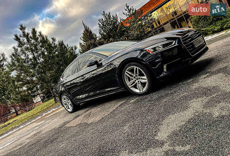 Купе Audi A5 2019 в Киеве