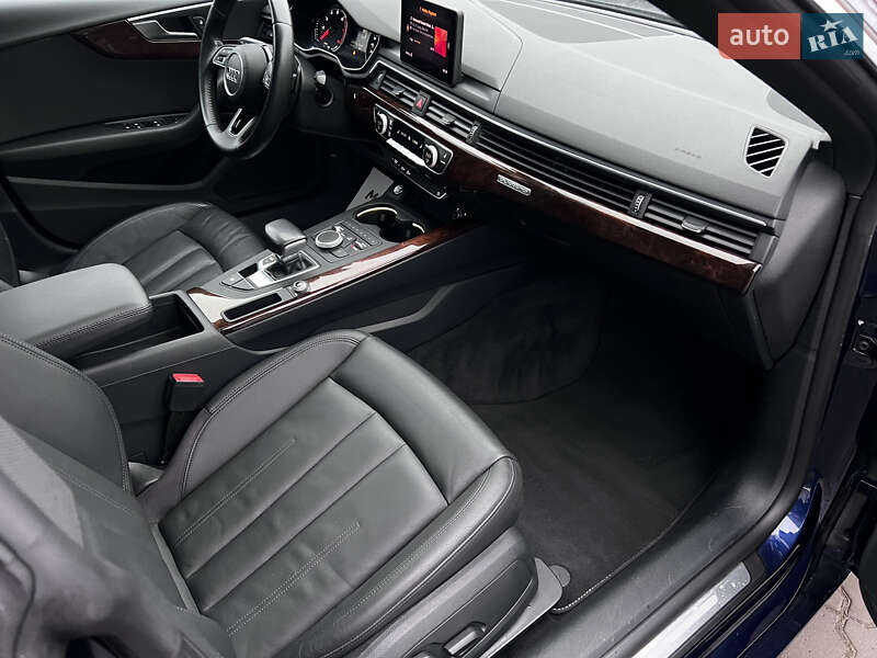 Купе Audi A5 2019 в Нововолынске