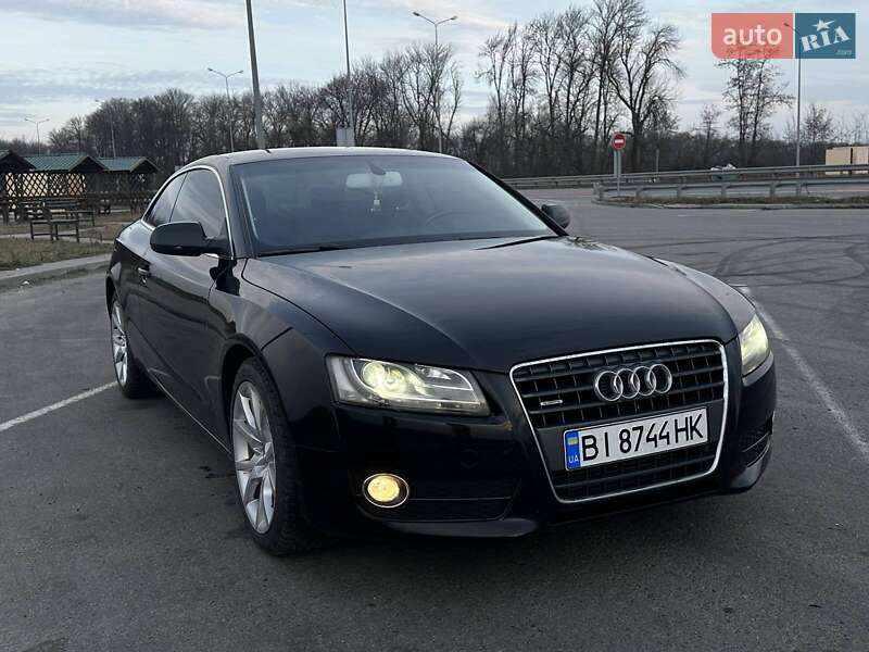 Купе Audi A5 2011 в Решетиловке