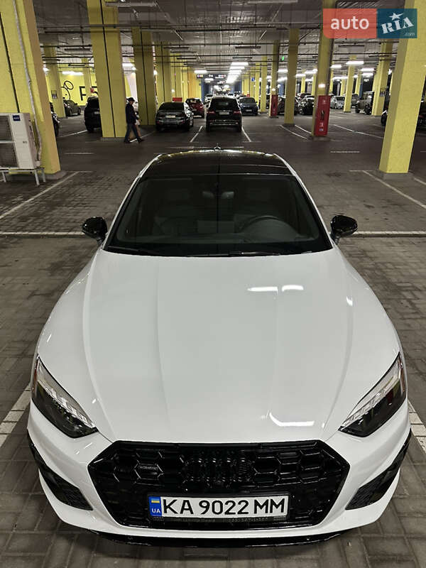 Лифтбек Audi A5 2022 в Киеве
