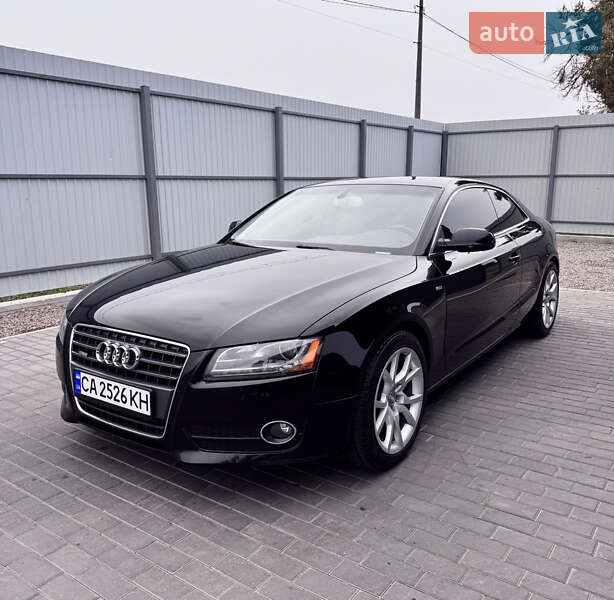 Купе Audi A5 2011 в 