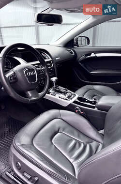 Купе Audi A5 2011 в 