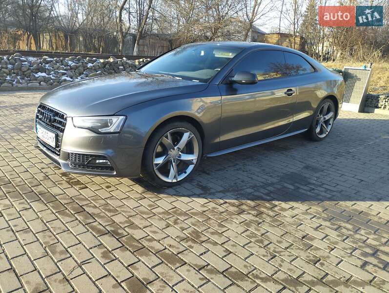 Купе Audi A5 2012 в Ивано-Франковске