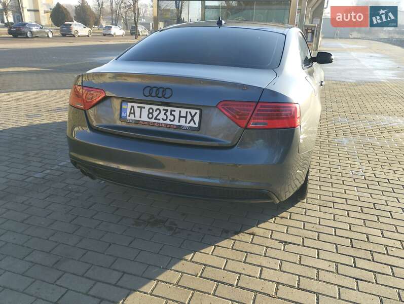 Купе Audi A5 2012 в Ивано-Франковске