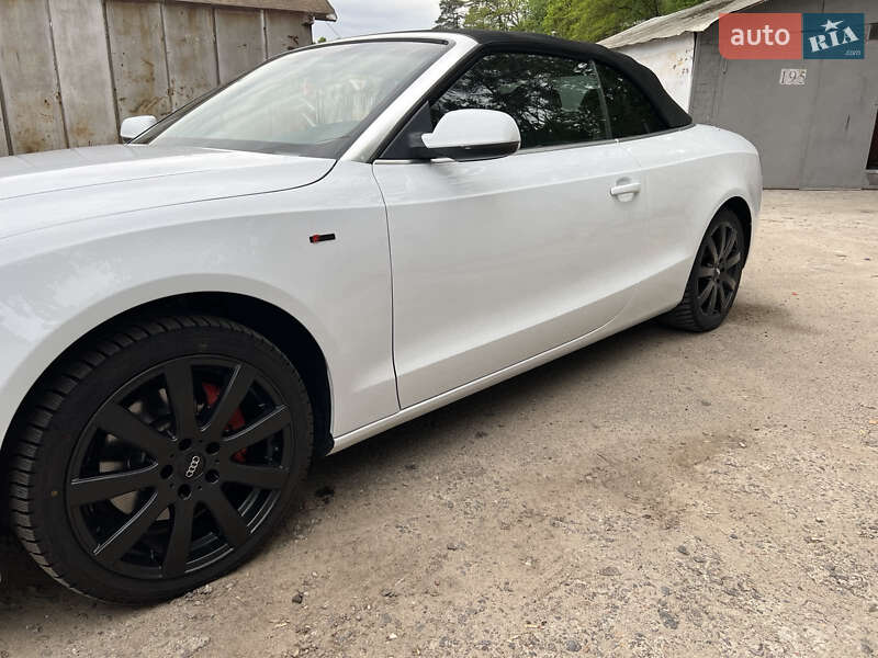 Кабриолет Audi A5 2012 в Житомире