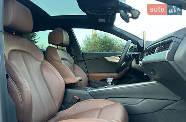 Лифтбек Audi A5 2022 в 