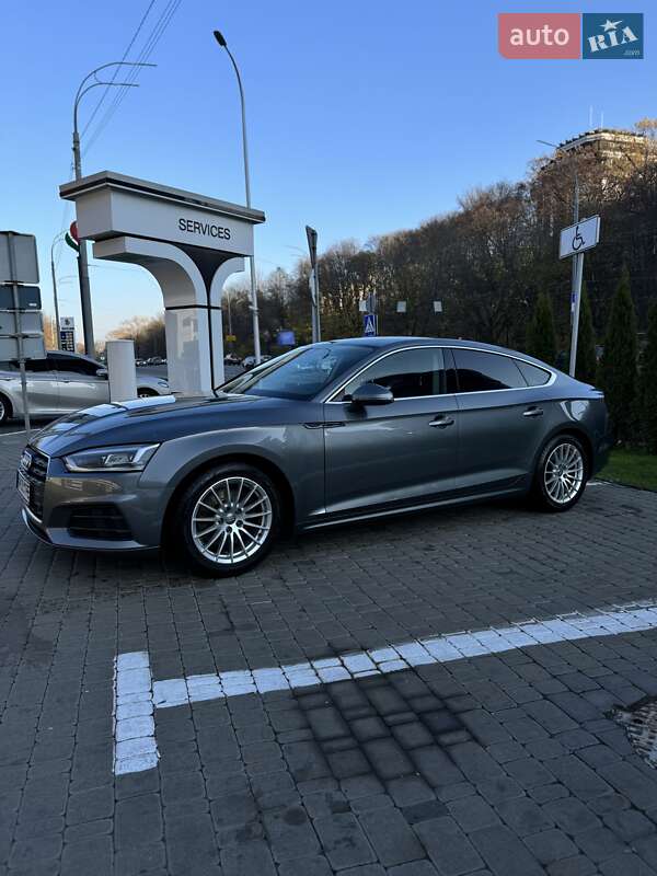 Купе Audi A5 2018 в Киеве