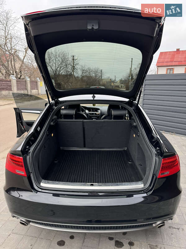 Купе Audi A5 2013 в Киеве