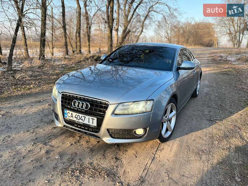Купе Audi A5 2008 в 