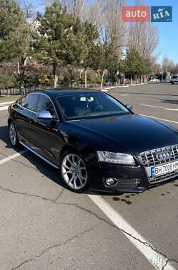 Купе Audi A5 2009 в Одессе