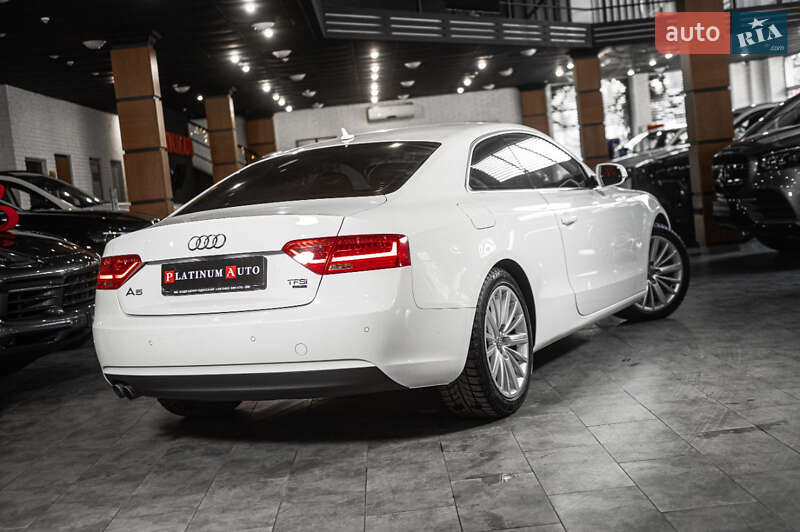 Купе Audi A5 2011 в Одессе