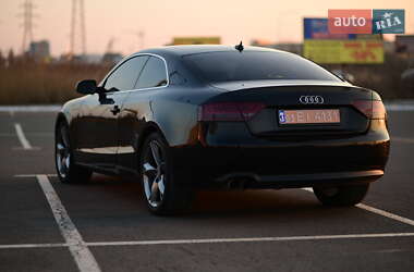 Купе Audi A5 2011 в 