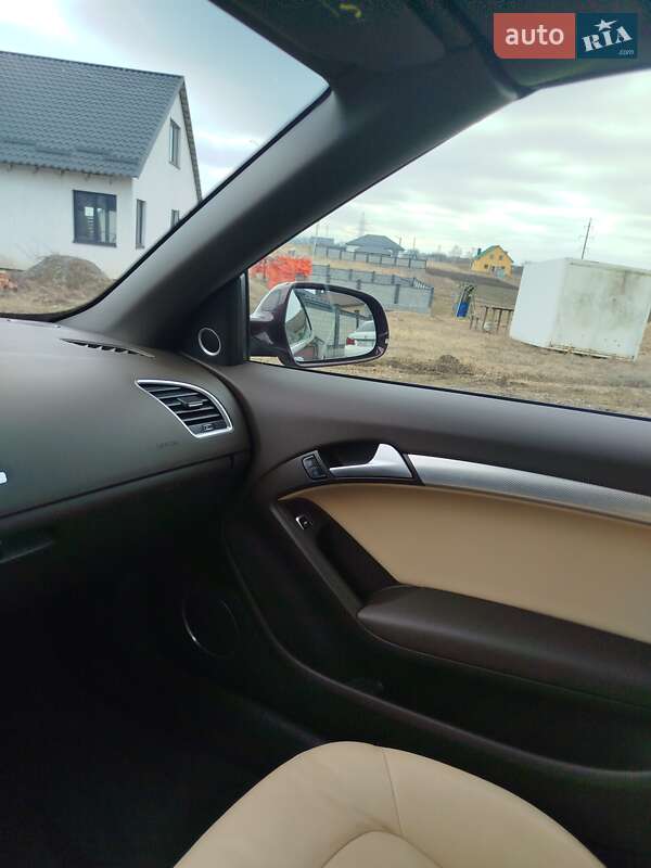 Кабриолет Audi A5 2015 в Ровно