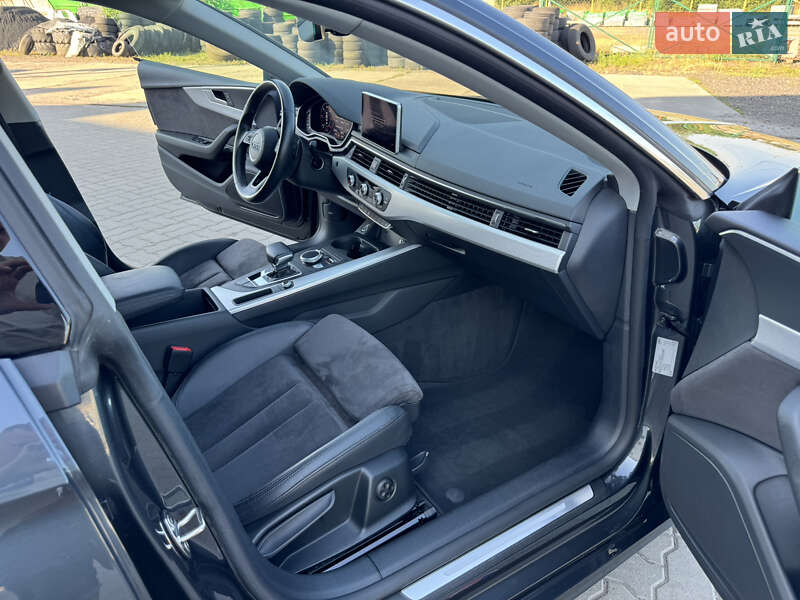 Купе Audi A5 2019 в Нововолынске