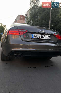 Купе Audi A5 2013 в Луцке