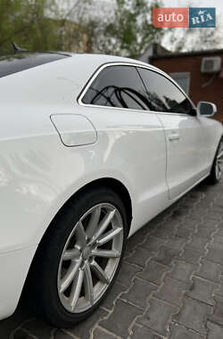 Купе Audi A5 2015 в 