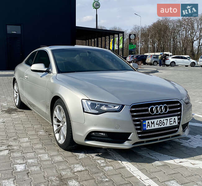 Купе Audi A5 2013 в 