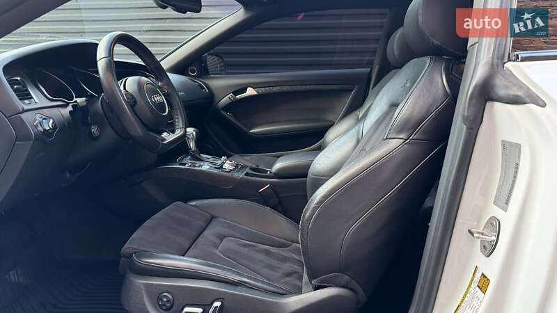 Купе Audi A5 2012 в Львові
