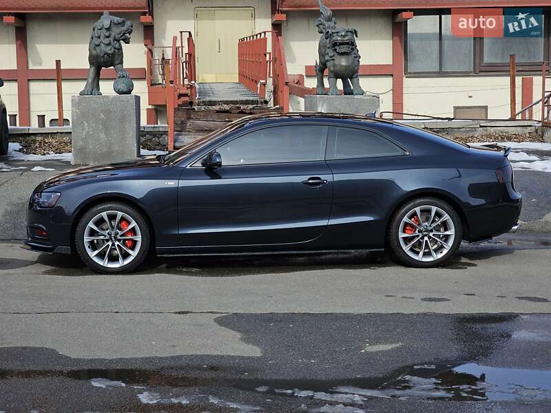 Купе Audi A5 2012 в Киеве