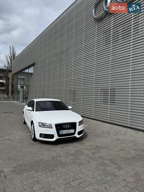 Купе Audi A5 2010 в Одесі