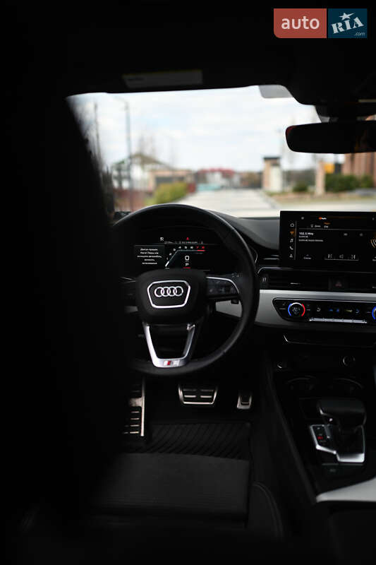 Лифтбек Audi A5 2023 в Львове