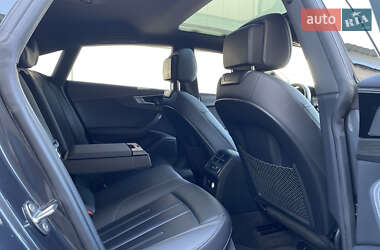 Ліфтбек Audi A5 2020 в 