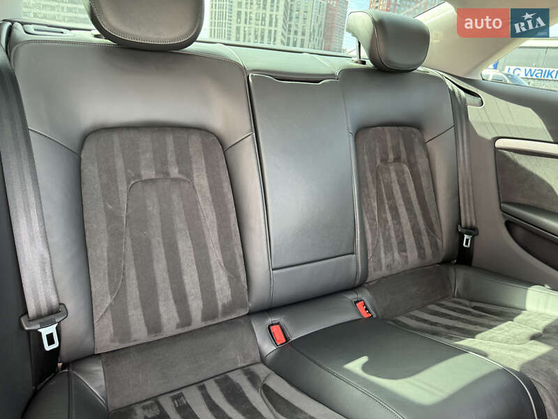 Купе Audi A5 2011 в Киеве