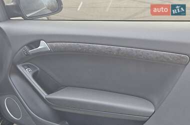 Купе Audi A5 2011 в 