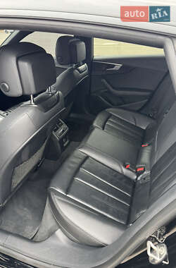Купе Audi A5 2019 в 