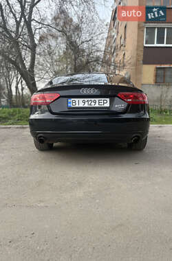 Купе Audi A5 2010 в 