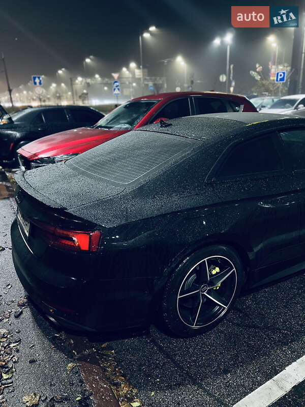 Купе Audi A5 2017 в Киеве