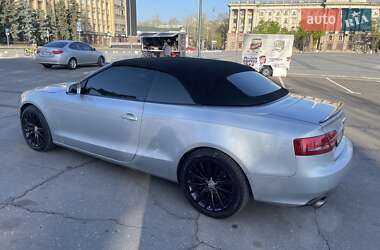 Кабриолет Audi A5 2012 в 