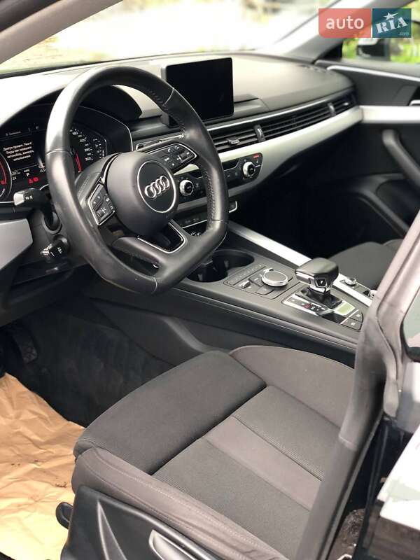 Купе Audi A5 2017 в Звягеле