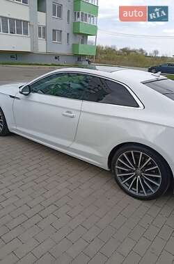 Купе Audi A5 2016 в 