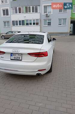 Купе Audi A5 2016 в 