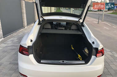 Купе Audi A5 2019 в 