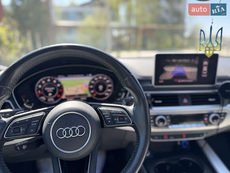Купе Audi A5 2017 в Нетешине
