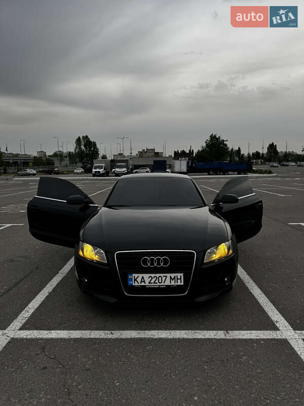 Купе Audi A5 2009 в Киеве