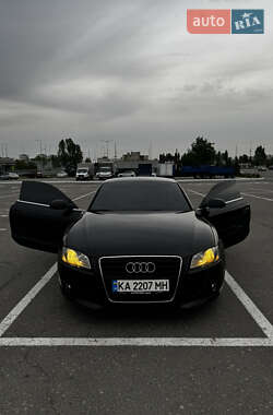 Купе Audi A5 2009 в 