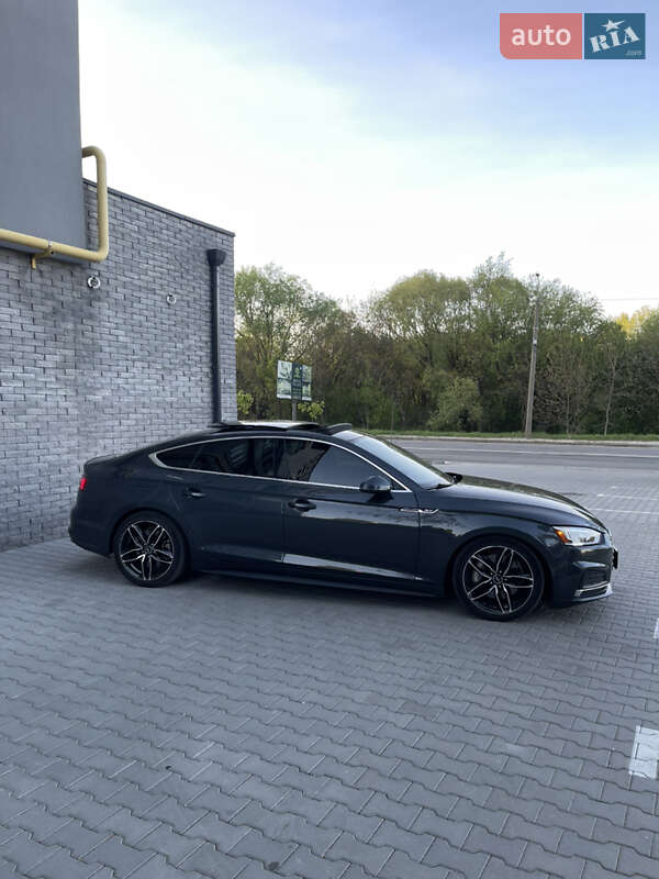 Купе Audi A5 2017 в Хмельницком