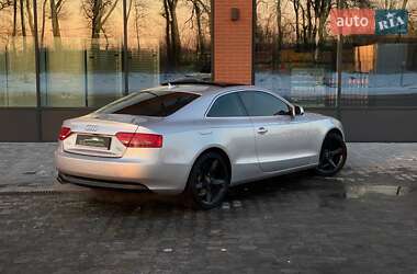 Купе Audi A5 2011 в 