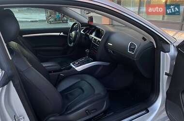 Купе Audi A5 2011 в 