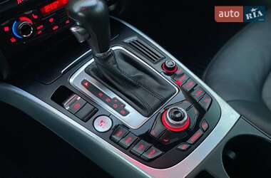 Купе Audi A5 2011 в 